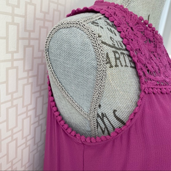 Halogen Hot Pink Dressy Appliqué Sleeveless Top - Picture 2 of 8